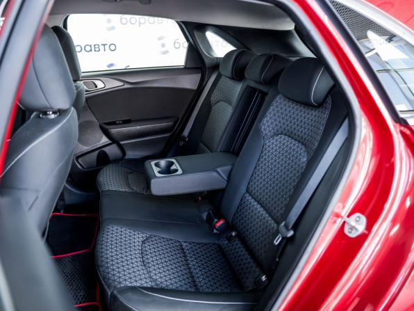 Kia Ceed III с пробегом 2018 года, цена 1 640 000 рублей, 119705 км, хэтчбек, Автокод Объявления