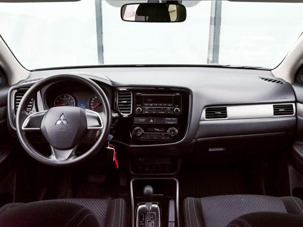 Mitsubishi Outlander III Рестайлинг 2 с пробегом 2018 года, цена 1 925 000 рублей, 104032 км, внедорожник, Автокод Объявления