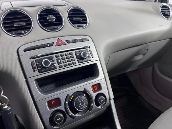 Peugeot 308 I с пробегом 2008 года, цена 447 000 рублей, 201406 км, хэтчбек, Автокод Объявления