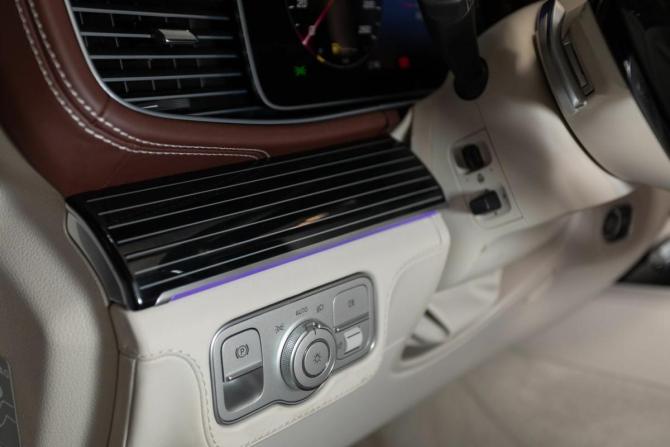 Новый Mercedes-Benz Maybach GLS I Рестайлинг 2026 года, цена 29 349 235 рублей, внедорожник, Автокод Объявления