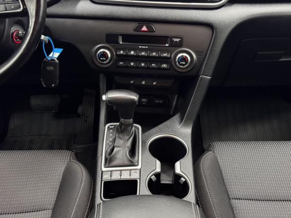 Kia Sportage IV Рестайлинг с пробегом 2021 года, цена 2 623 000 рублей, 63865 км, внедорожник, Автокод Объявления