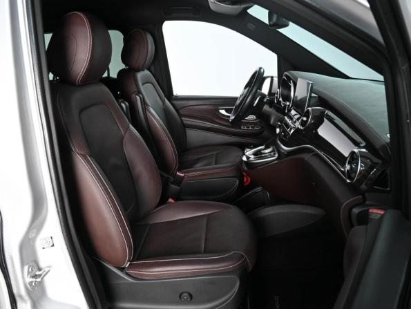 Mercedes-Benz V-Класс III (W447) с пробегом 2016 года, цена 6 649 000 рублей, 45567 км, минивэн, Автокод Объявления