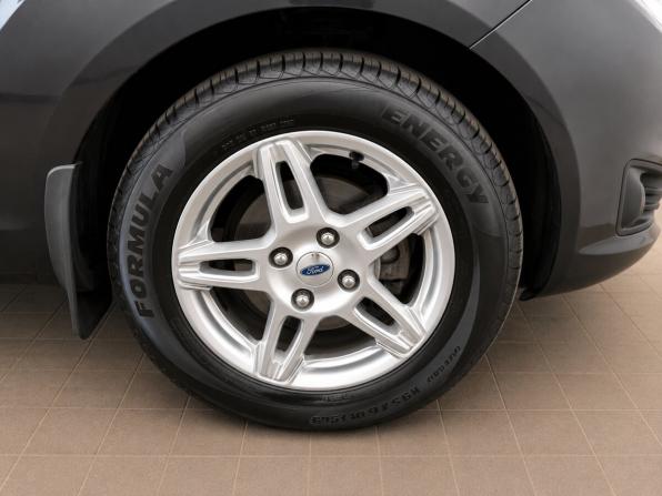 Ford Fiesta Mk6 Рестайлинг с пробегом 2015 года, цена 747 000 рублей, 209884 км, седан, Автокод Объявления
