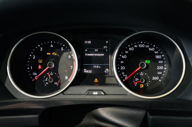 Volkswagen Tiguan II с пробегом 2018 года, цена 2 580 000 рублей, 90622 км, внедорожник, Автокод Объявления