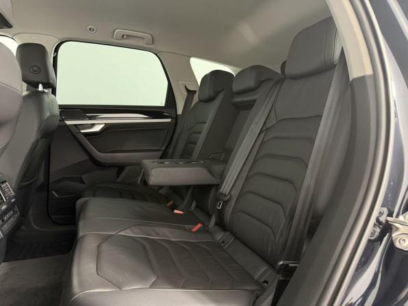 Volkswagen Touareg III с пробегом 2019 года, цена 5 100 000 рублей, 100000 км, внедорожник, Автокод Объявления