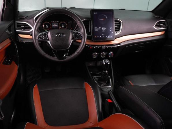 Lada (ВАЗ) Vesta I Рестайлинг (NG) с пробегом 2025 года, цена 1 649 000 рублей, 22801 км, универсал, Автокод Объявления