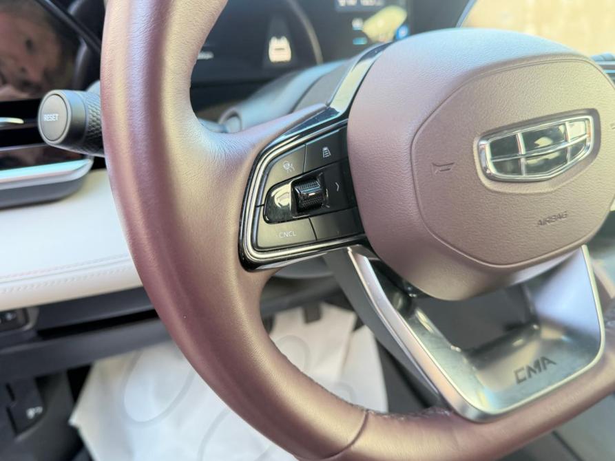 Geely Monjaro I Санкт-Петербург  - изображение 14