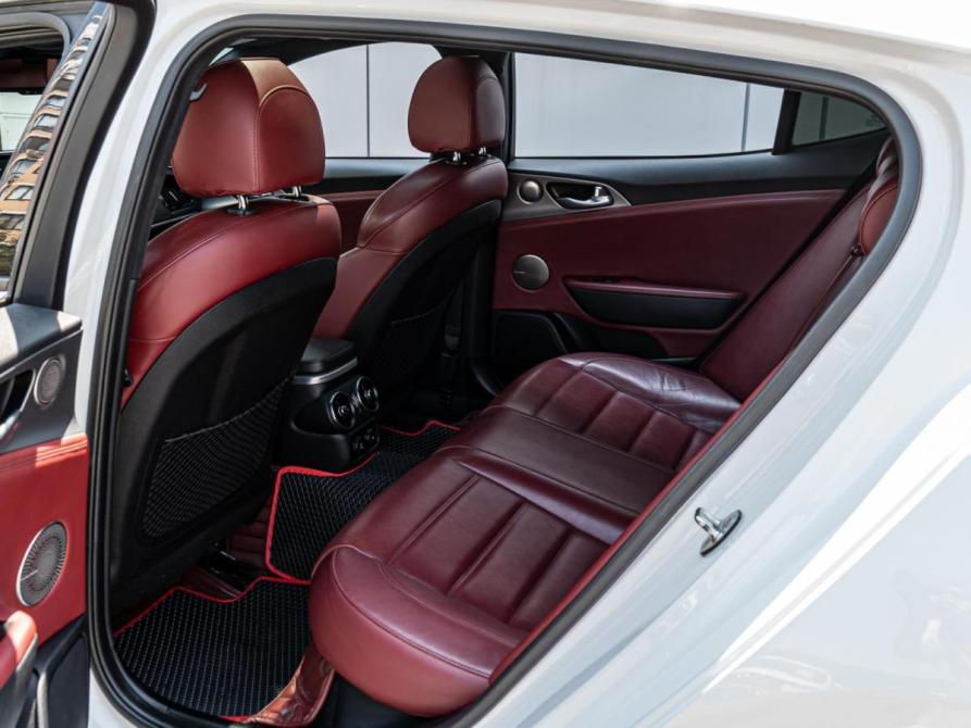 Kia Stinger I Краснодар  - изображение 17