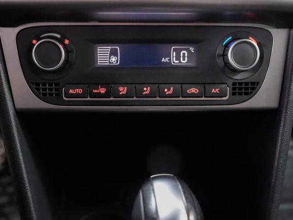 Volkswagen Polo V Рестайлинг с пробегом 2017 года, цена 1 296 000 рублей, 110000 км, седан, Автокод Объявления