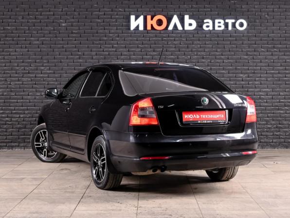 Skoda Octavia II (A5) Рестайлинг с пробегом 2012 года, цена 1 000 000 рублей, 161430 км, лифтбек, Автокод Объявления