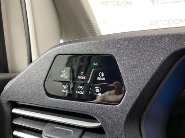 Volkswagen Caddy V с пробегом 2021 года, цена 3 060 000 рублей, 114344 км, компактвэн, Автокод Объявления