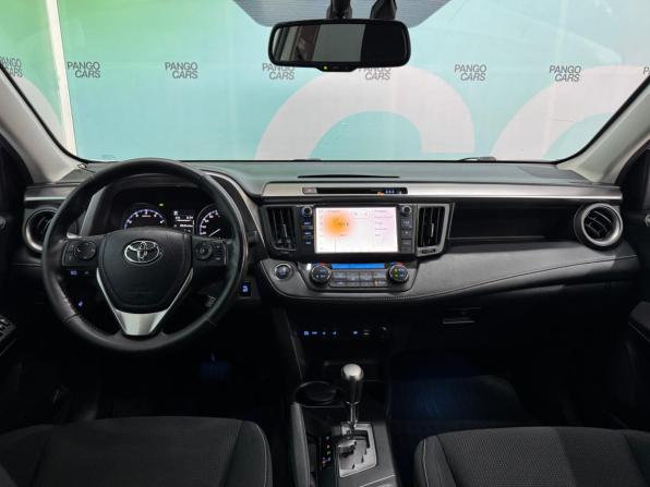 Toyota RAV4 IV (XA40) Рестайлинг с пробегом 2018 года, цена 2 500 000 рублей, 141038 км, внедорожник, Автокод Объявления
