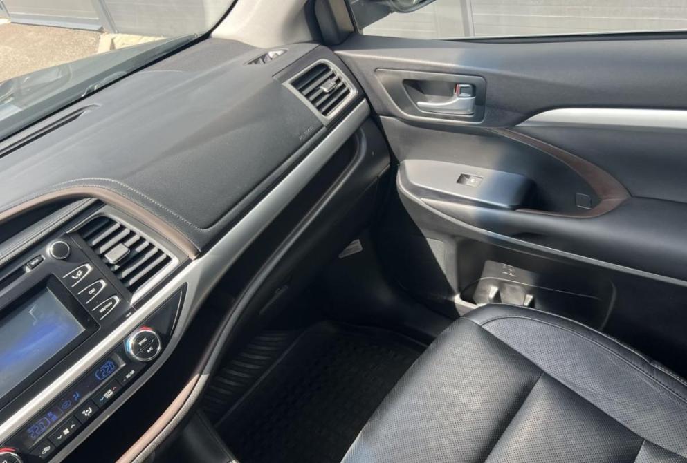 Toyota Highlander III (XU50) Красноярск  - изображение 21