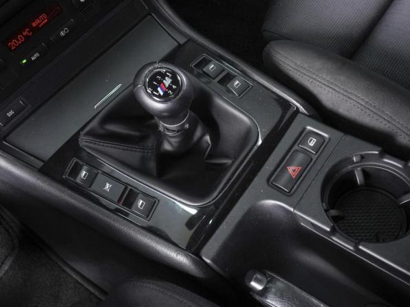 BMW 3 серии IV (E46) Рестайлинг с пробегом 2003 года, цена 1 669 000 рублей, 180854 км, седан, Автокод Объявления