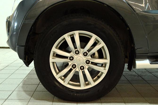 Mitsubishi Pajero IV Рестайлинг 1 с пробегом 2012 года, цена 1 950 000 рублей, 245000 км, внедорожник, Автокод Объявления