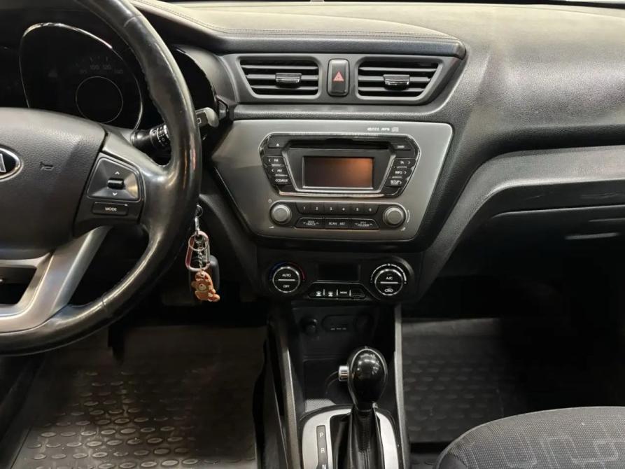 Kia Rio III Саратов  - изображение 10