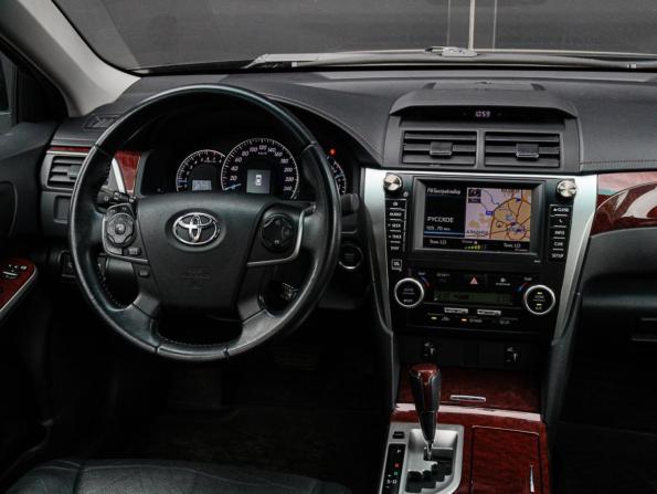 Toyota Camry VII (XV50) с пробегом 2013 года, цена 1 830 000 рублей, 93416 км, седан, Автокод Объявления