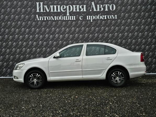 Skoda Octavia II (A5) Рестайлинг с пробегом 2012 года, цена 720 000 рублей, 228000 км, лифтбек, Автокод Объявления