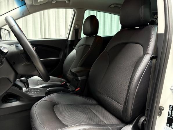 Hyundai ix35 I Рестайлинг с пробегом 2014 года, цена 1 519 000 рублей, 146292 км, внедорожник, Автокод Объявления