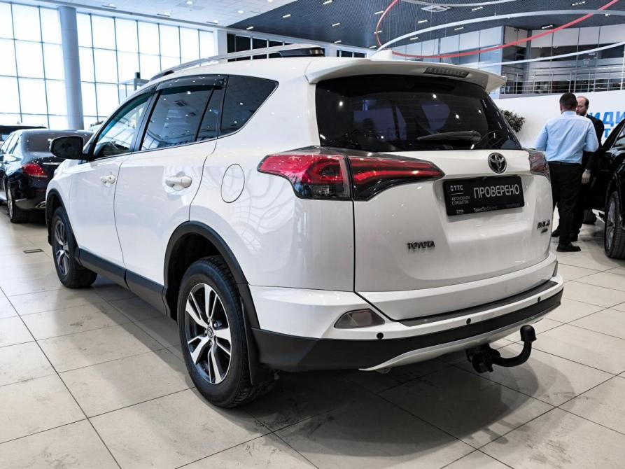 Toyota RAV4 IV (XA40) Рестайлинг Казань  - изображение 8