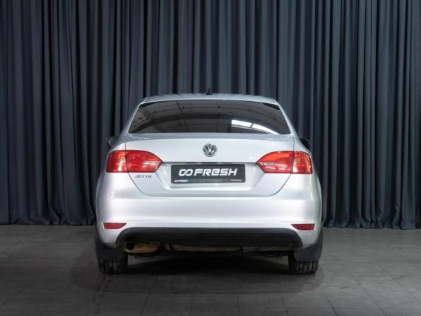Volkswagen Jetta VI с пробегом 2013 года, цена 849 000 рублей, 271883 км, седан, Автокод Объявления