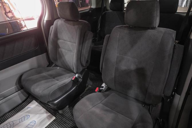 Toyota Alphard I Рестайлинг с пробегом 2005 года, цена 2 249 000 рублей, 194000 км, минивэн, Автокод Объявления