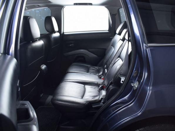 Mitsubishi Outlander II с пробегом 2008 года, цена 1 199 995 рублей, 265132 км, внедорожник, Автокод Объявления