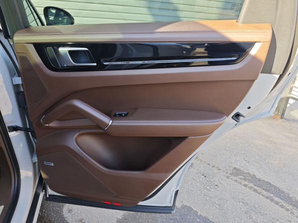 Porsche Cayenne III с пробегом 2021 года, цена 10 190 000 рублей, 55907 км, внедорожник, Автокод Объявления
