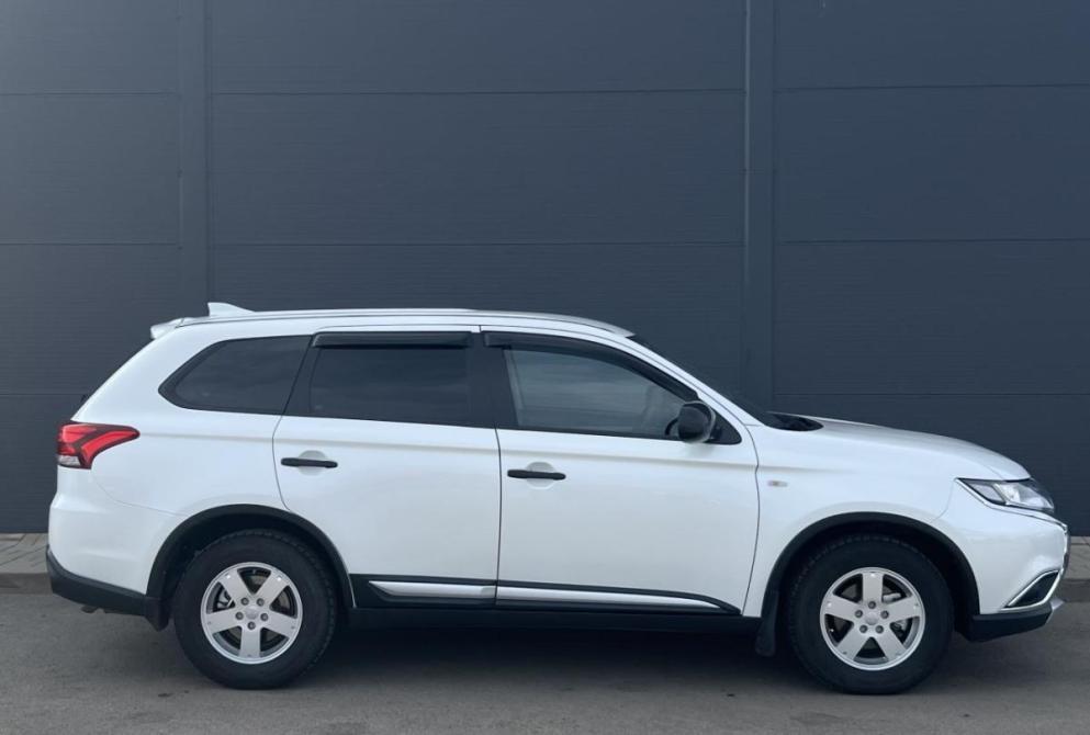 Mitsubishi Outlander III Рестайлинг 2 Красноярск  - изображение 7