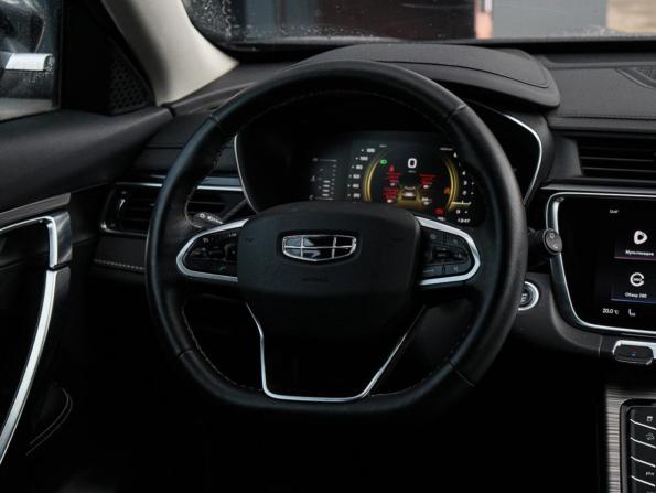 Geely Atlas Pro с пробегом 2022 года, цена 1 900 000 рублей, 51236 км, внедорожник, Автокод Объявления