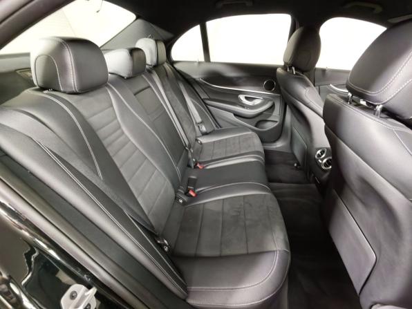Mercedes-Benz E-Класс V (W213 S213 C238) с пробегом 2019 года, цена 3 331 000 рублей, 117262 км, седан, Автокод Объявления