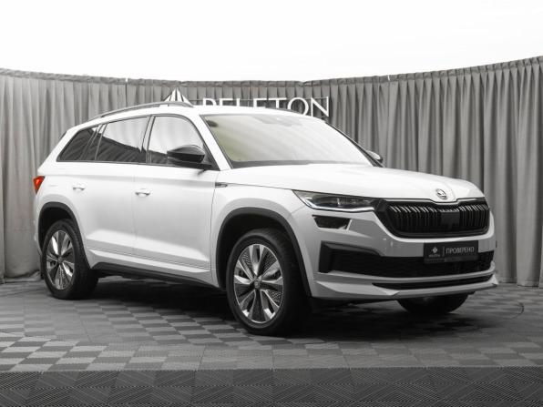 Skoda Kodiaq I Рестайлинг с пробегом 2024 года, цена 4 240 000 рублей, 27164 км, внедорожник, Автокод Объявления