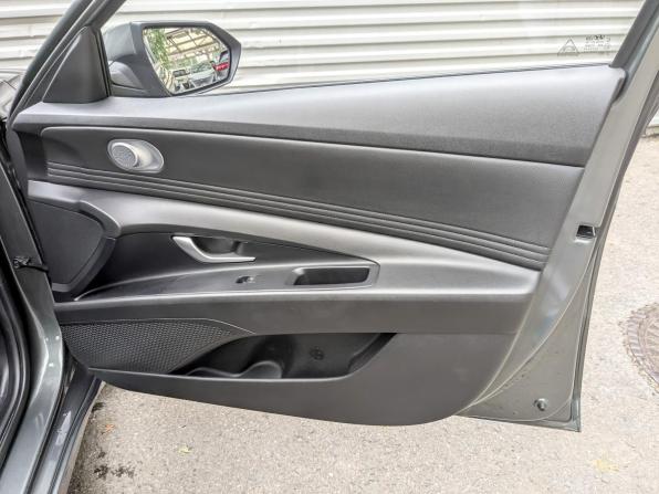 Hyundai Elantra VII (CN7) с пробегом 2022 года, цена 2 100 000 рублей, 31025 км, седан, Автокод Объявления