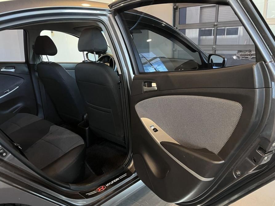 Hyundai Solaris I Чебоксары  - изображение 17