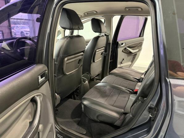 Ford C-MAX I Рестайлинг с пробегом 2007 года, цена 467 000 рублей, 230835 км, компактвэн, Автокод Объявления