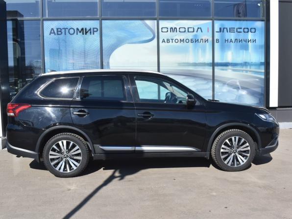 Mitsubishi Outlander III Рестайлинг 3 с пробегом 2019 года, цена 2 060 000 рублей, 82028 км, внедорожник, Автокод Объявления