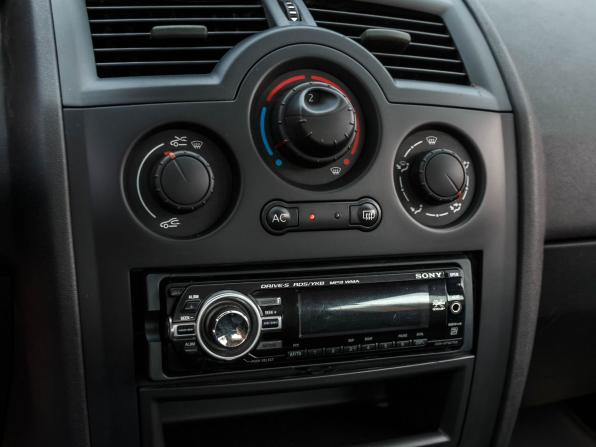 Renault Megane II Рестайлинг с пробегом 2007 года, цена 570 000 рублей, 77930 км, хэтчбек, Автокод Объявления