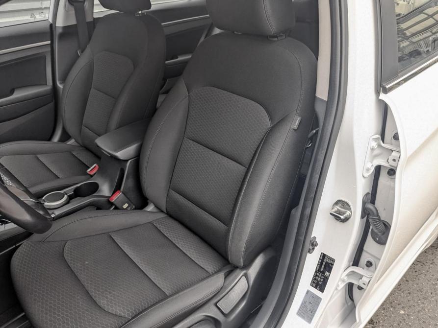 Hyundai Elantra VI (AD) Рестайлинг Москва  - изображение 19