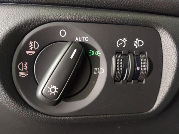 Audi Q3 I (8U) с пробегом 2013 года, цена 1 440 000 рублей, 198500 км, внедорожник, Автокод Объявления