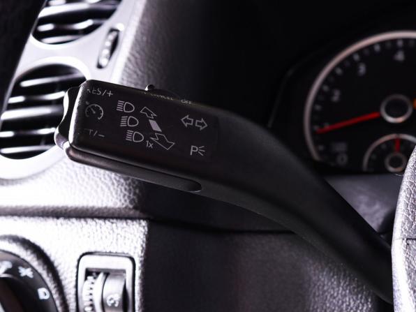 Volkswagen Tiguan I Рестайлинг с пробегом 2012 года, цена 1 390 000 рублей, 137000 км, внедорожник, Автокод Объявления