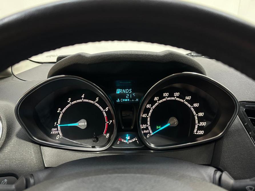 Ford Fiesta Mk6 Рестайлинг Санкт-Петербург  - изображение 14
