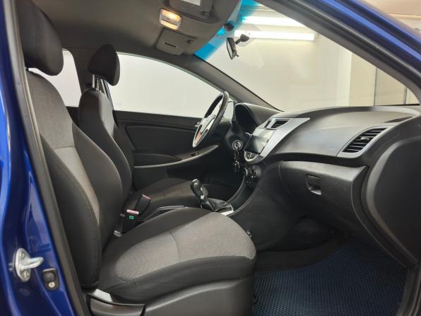 Hyundai Solaris I с пробегом 2013 года, цена 680 000 рублей, 154268 км, хэтчбек, Автокод Объявления
