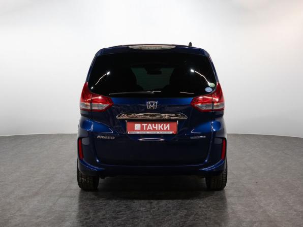 Honda Freed II с пробегом 2018 года, цена 1 493 000 рублей, 63795 км, компактвэн, Автокод Объявления