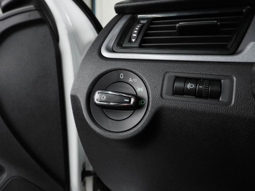 Skoda Rapid I Рестайлинг Воронеж  - изображение 12