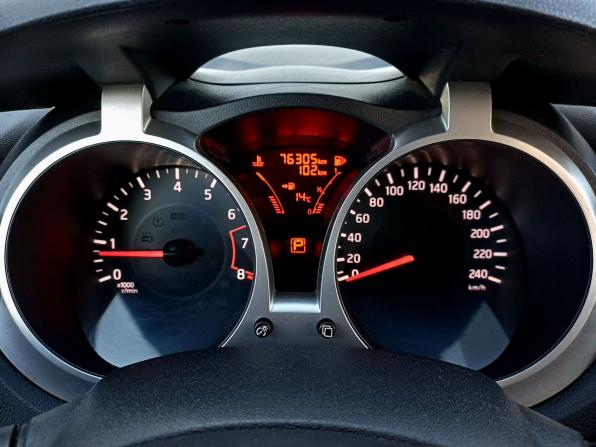 Nissan Juke I Рестайлинг с пробегом 2015 года, цена 1 249 000 рублей, 76200 км, внедорожник, Автокод Объявления