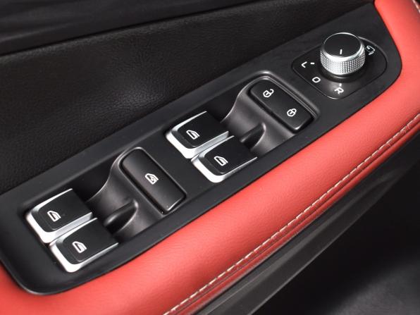 Geely Coolray I Рестайлинг с пробегом 2024 года, цена 2 149 999 рублей, 60877 км, внедорожник, Автокод Объявления