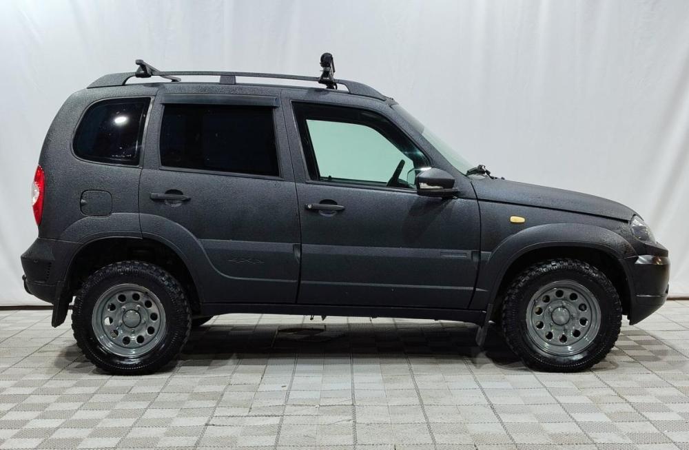 Chevrolet Niva I Рестайлинг Нижневартовск  - изображение 4