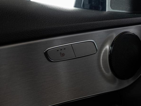 Mercedes-Benz C-Класс IV (W205) Рестайлинг с пробегом 2019 года, цена 3 430 000 рублей, 55423 км, седан, Автокод Объявления