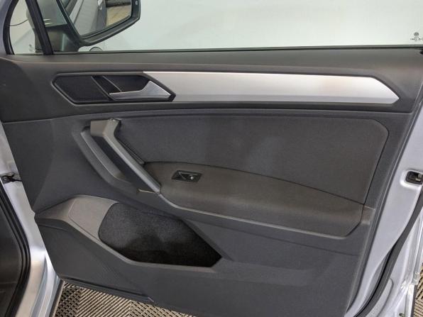 Volkswagen Tiguan II с пробегом 2020 года, цена 2 725 000 рублей, 68449 км, внедорожник, Автокод Объявления