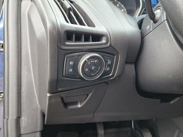 Ford Focus III с пробегом 2012 года, цена 785 000 рублей, 178500 км, седан, Автокод Объявления
